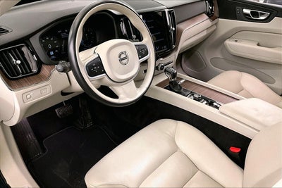 2021 Volvo XC60 Momentum