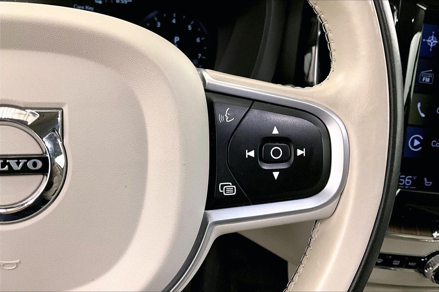 2021 Volvo XC60 Momentum