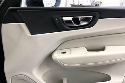 2021 Volvo XC60 Momentum