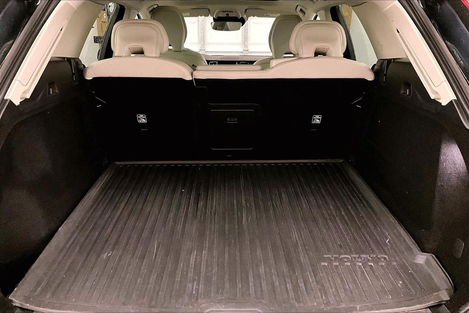 2021 Volvo XC60 Momentum