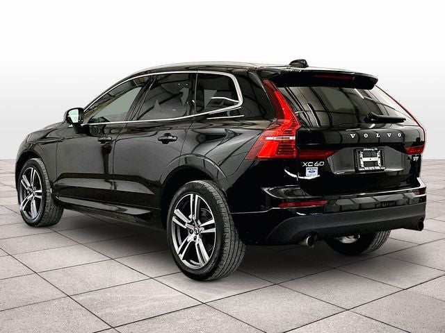 2021 Volvo XC60 T5 Momentum