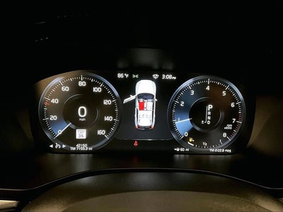2021 Volvo XC60 T5 Momentum