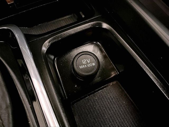 2021 Volvo XC60 T5 Momentum