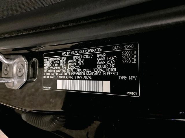 2021 Volvo XC60 T5 Momentum