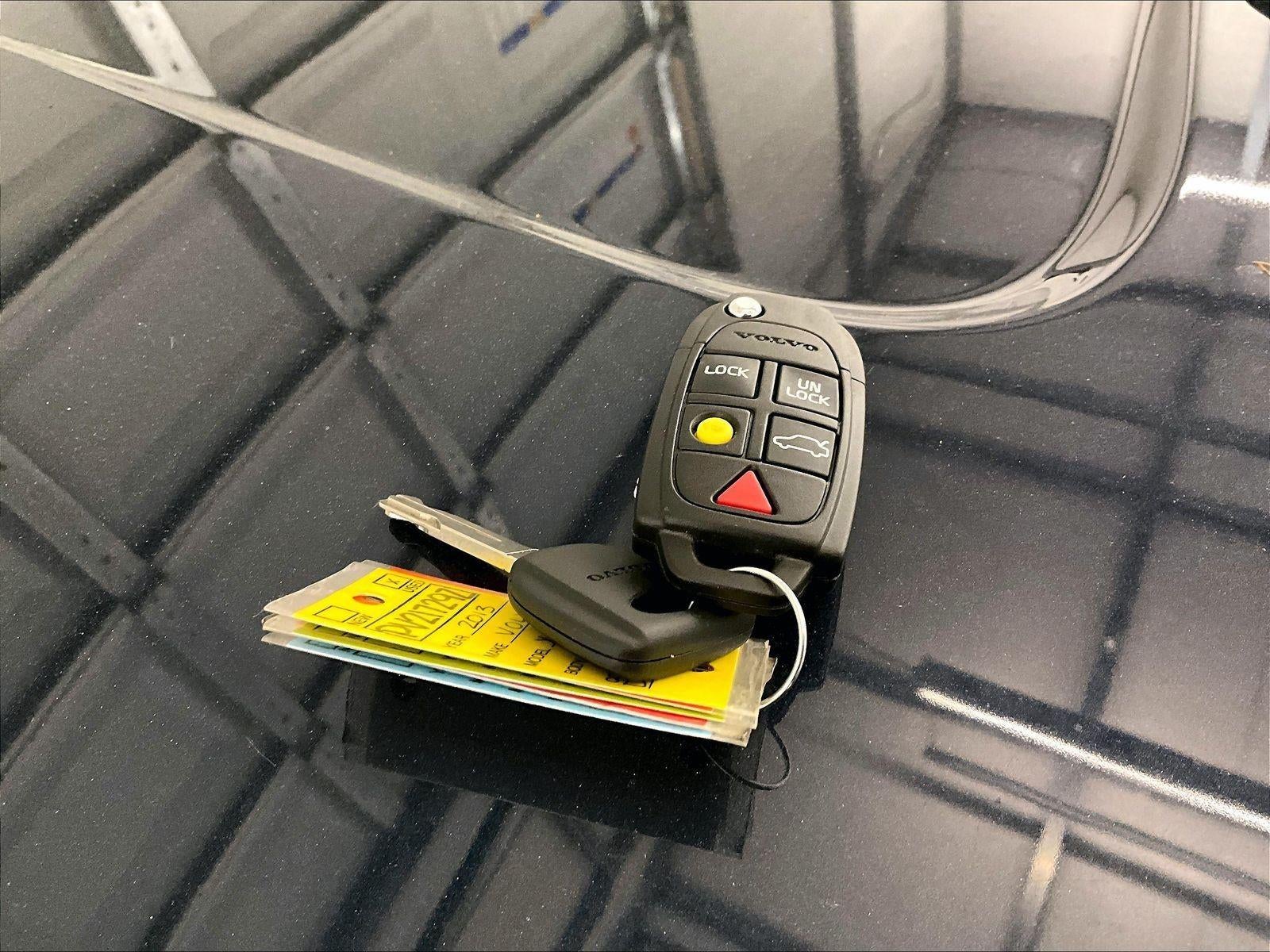 2013 Volvo XC90 Platinum