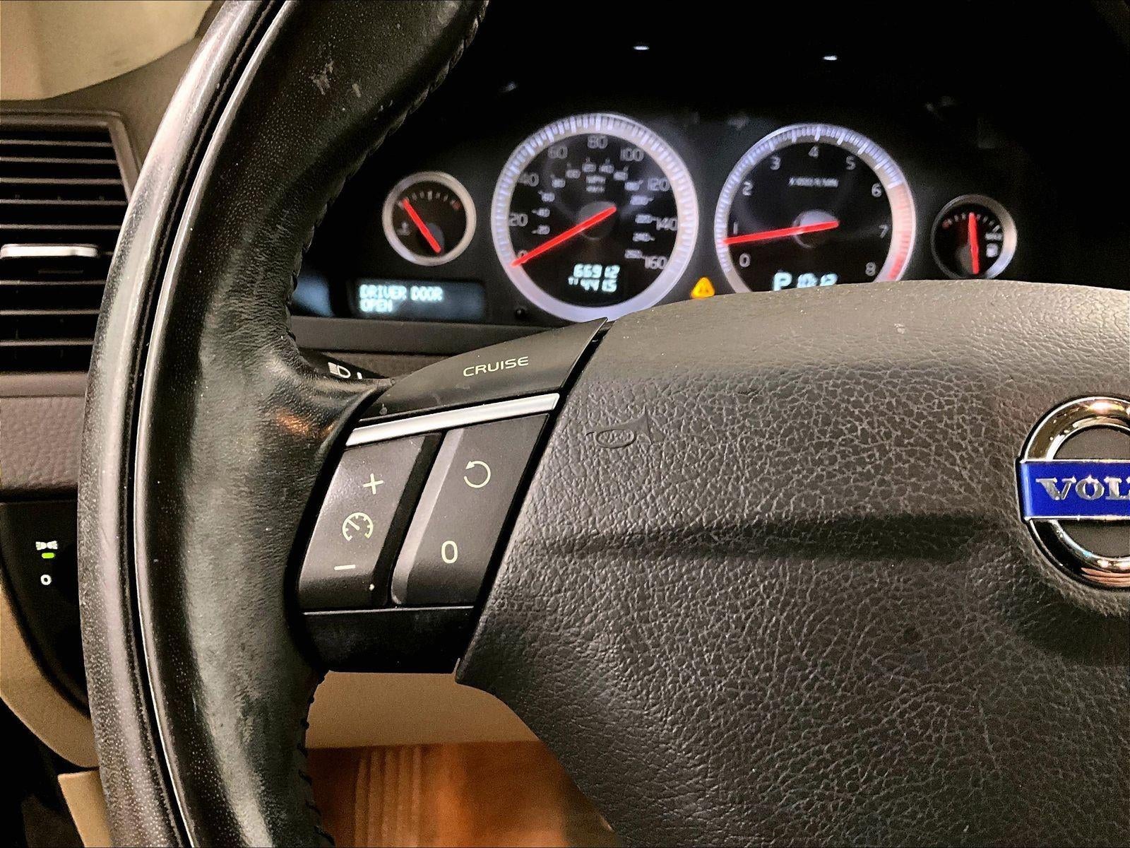 2013 Volvo XC90 Platinum