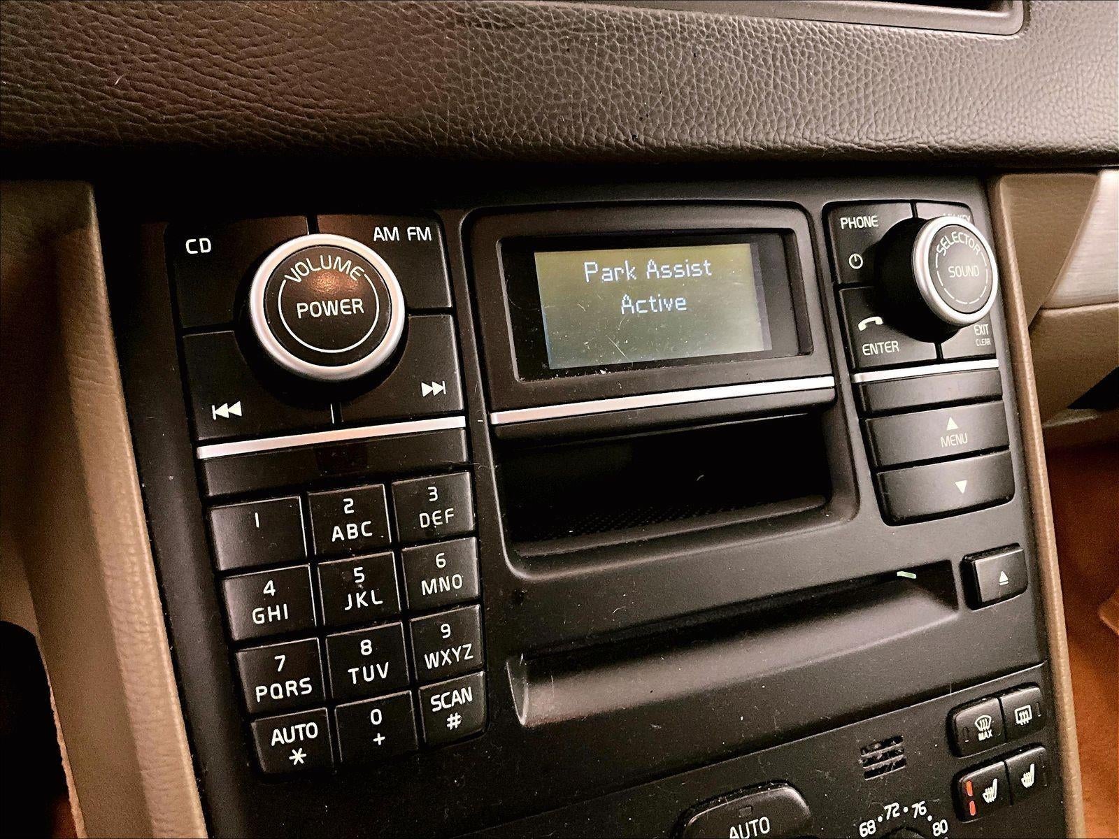 2013 Volvo XC90 Platinum