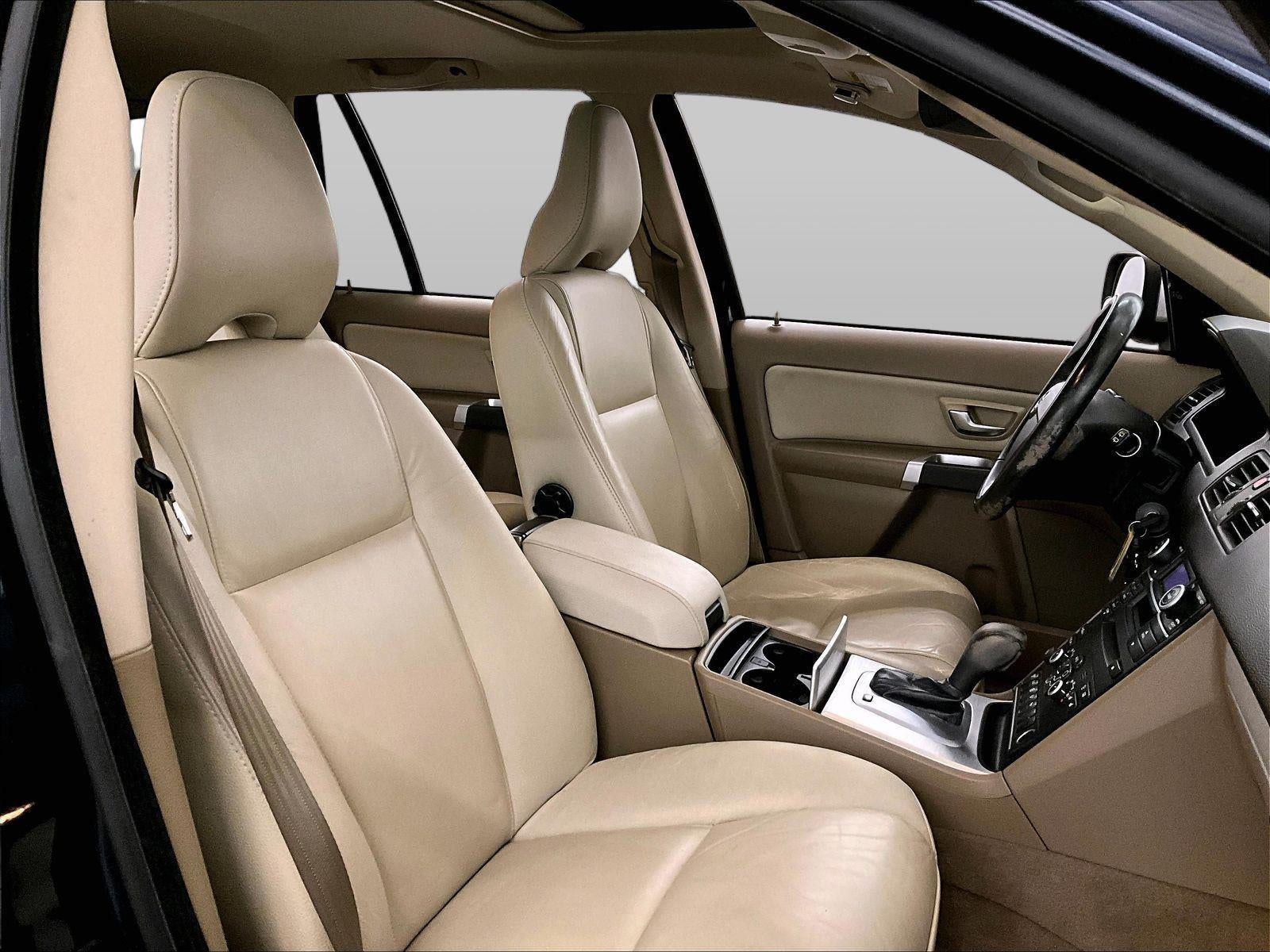 2013 Volvo XC90 Platinum