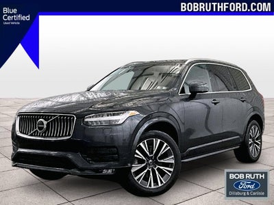 2022 Volvo XC90 T6 Momentum