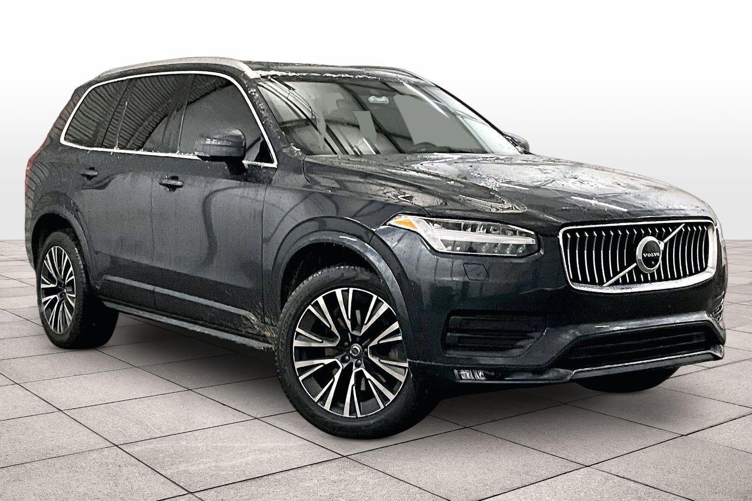 2022 Volvo XC90 Momentum