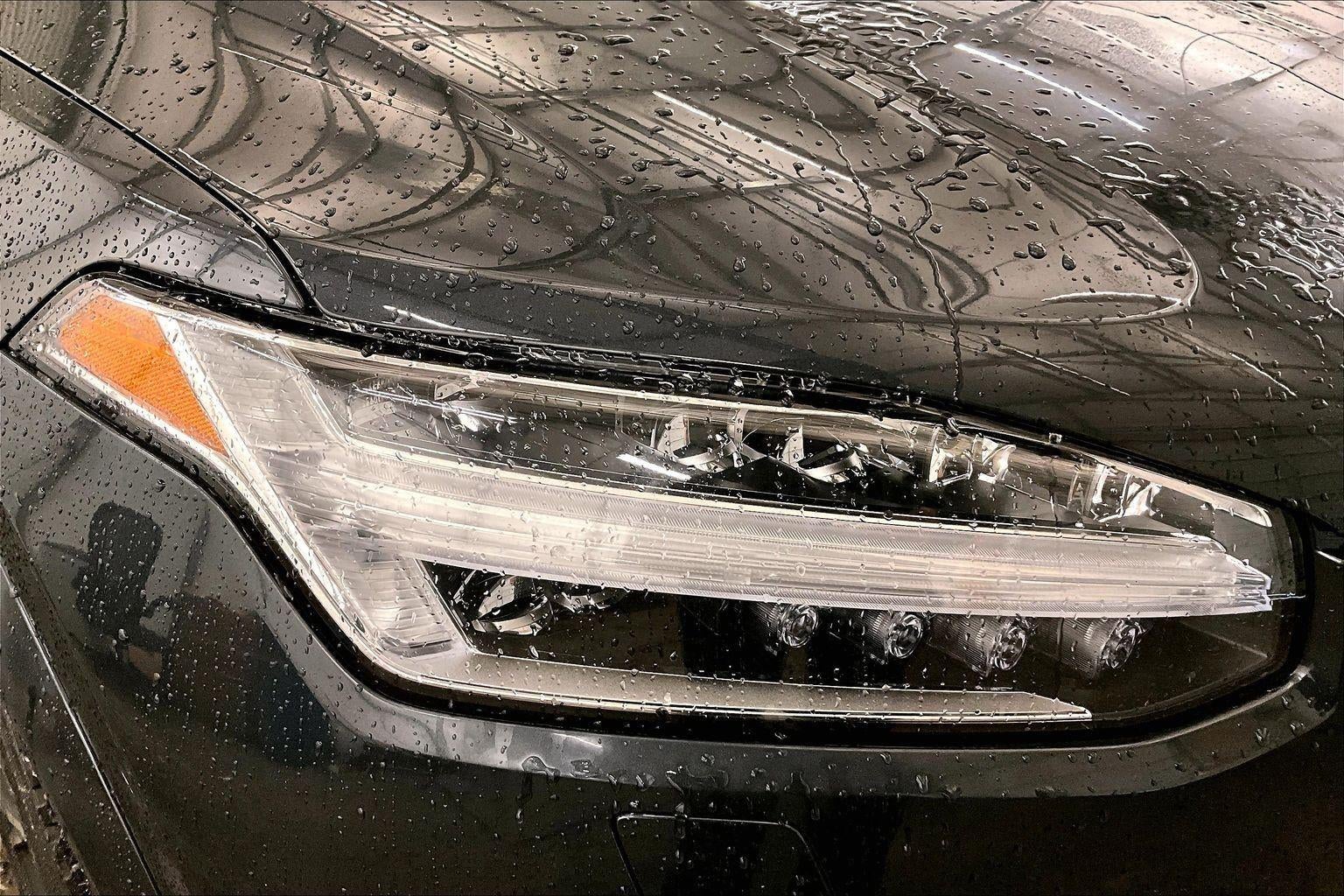 2022 Volvo XC90 Momentum