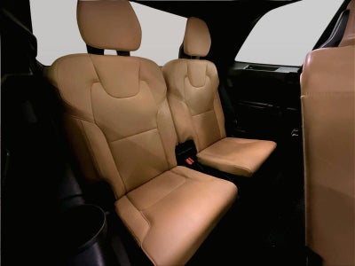 2017 Volvo XC90 Momentum