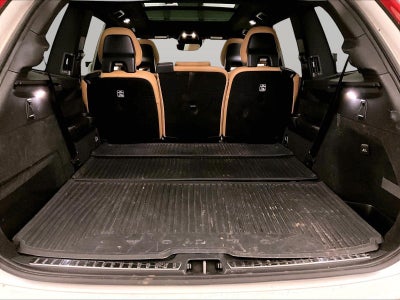 2017 Volvo XC90 Momentum