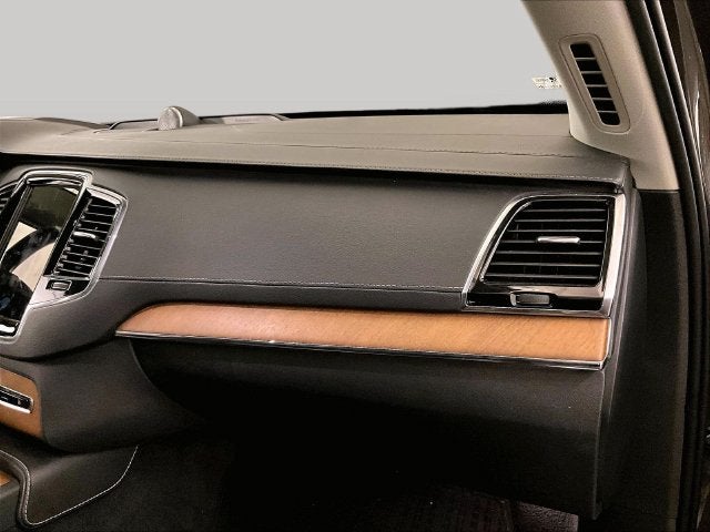 2018 Volvo XC90 T6 Inscription