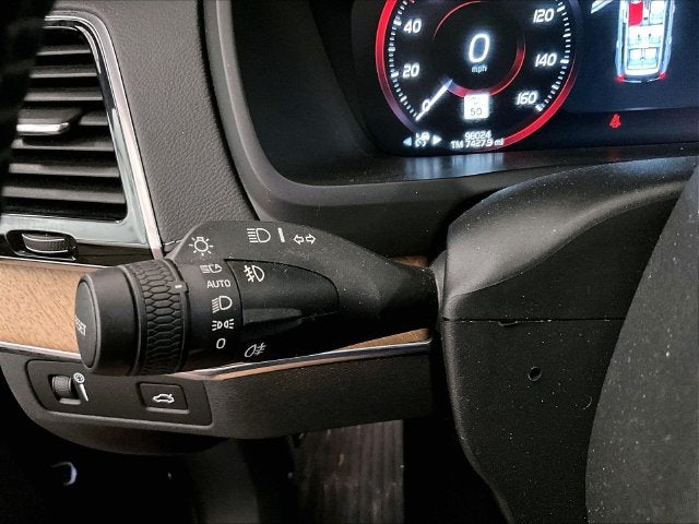 2018 Volvo XC90 T6 Inscription