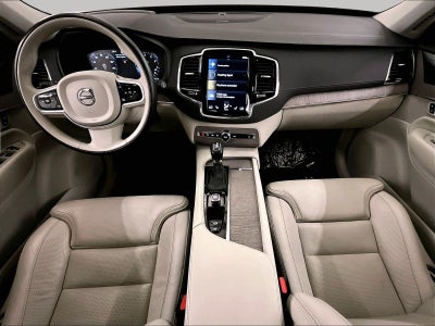 2022 Volvo XC90 Inscription