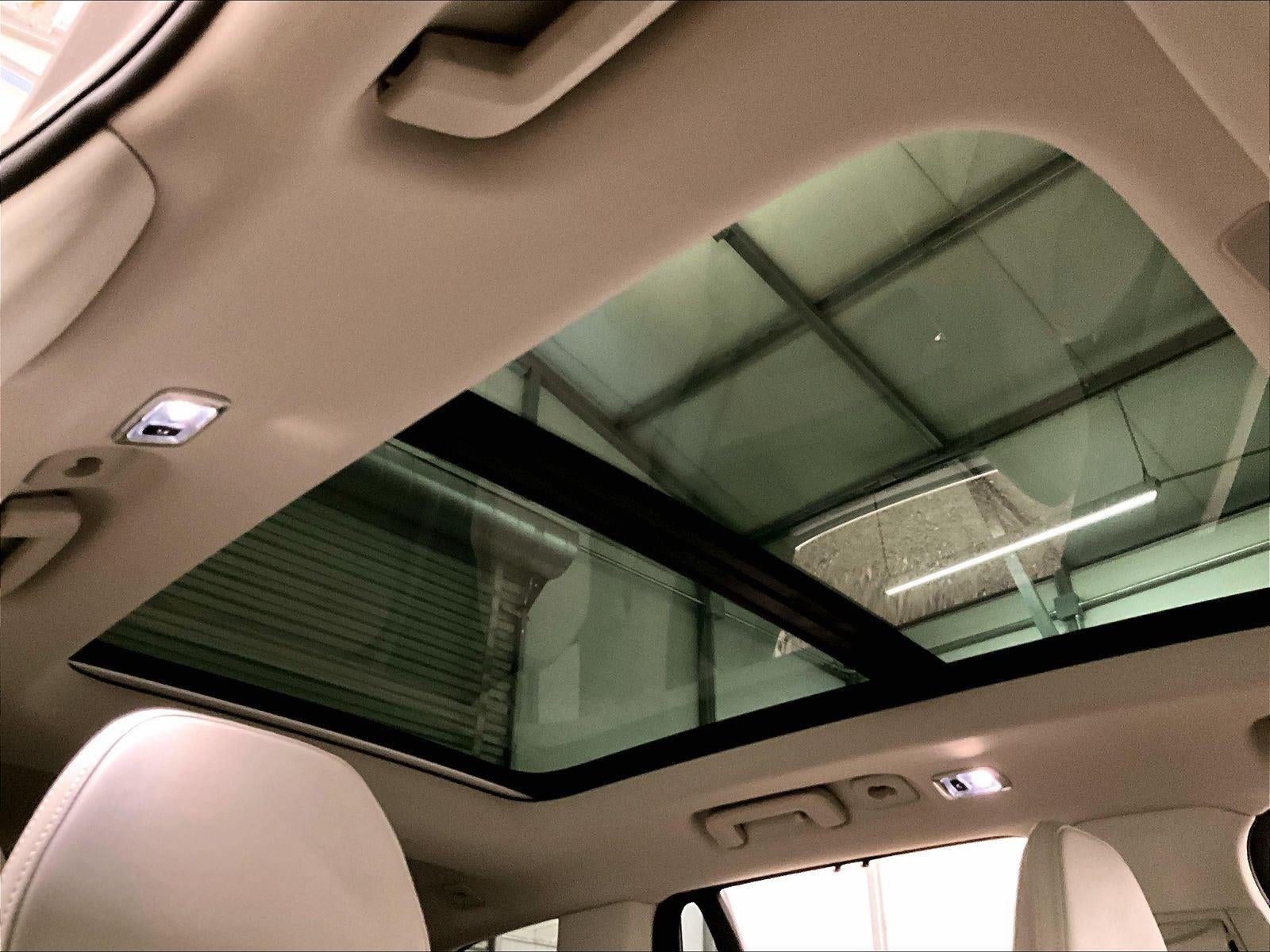 2022 Volvo XC90 Inscription