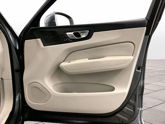 2020 Volvo XC60 T6 Inscription