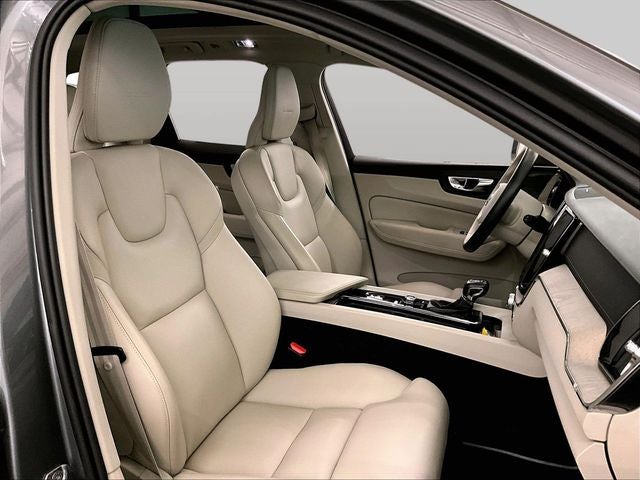 2020 Volvo XC60 T6 Inscription