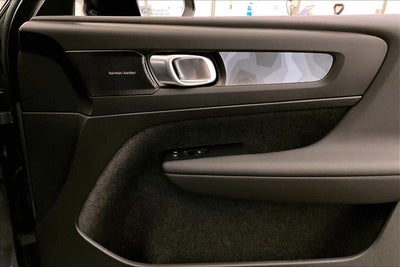 2022 Volvo C40 Recharge Pure Electric Ultimate