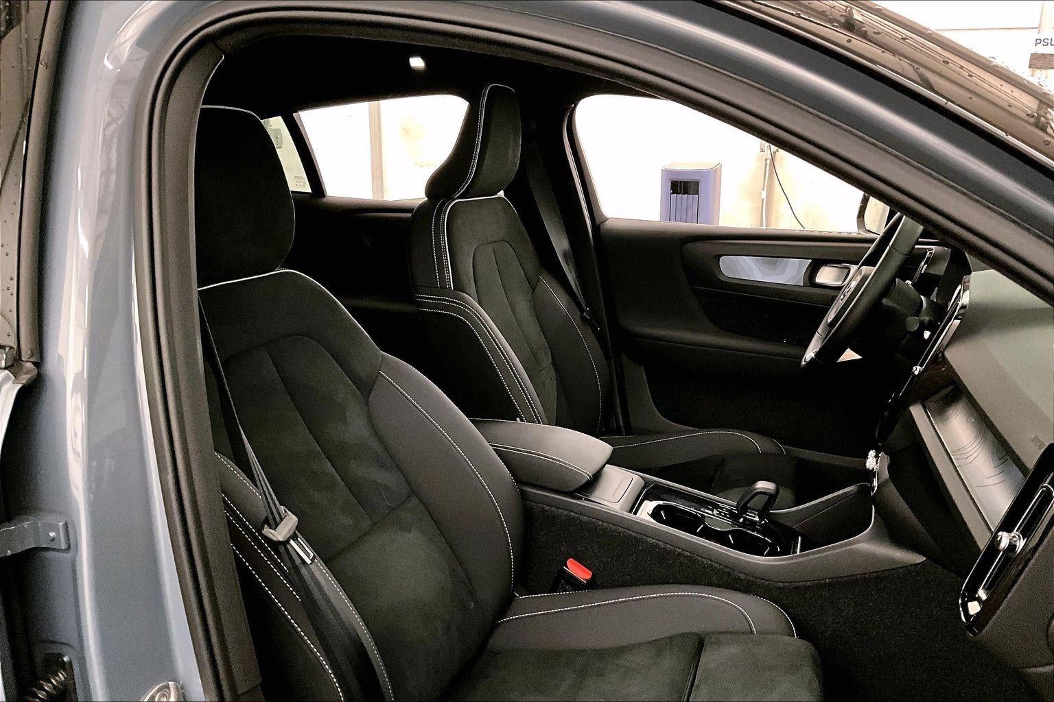 2022 Volvo C40 Recharge Pure Electric Ultimate