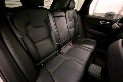 2022 Volvo XC60 Recharge Plug-In Hybrid Inscription Expression