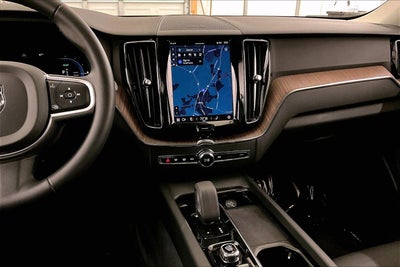 2022 Volvo XC60 Recharge Plug-In Hybrid Inscription Expression