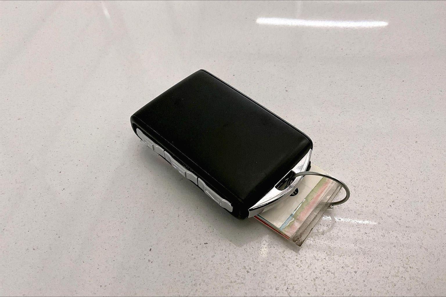 2022 Volvo XC60 Recharge Plug-In Hybrid Inscription Expression