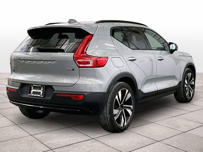 2024 Volvo XC40 Ultimate