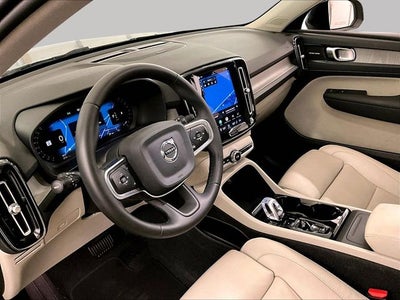 2024 Volvo XC40 Ultimate