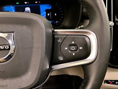 2024 Volvo XC40 Ultimate