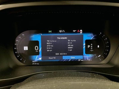 2024 Volvo XC40 Ultimate