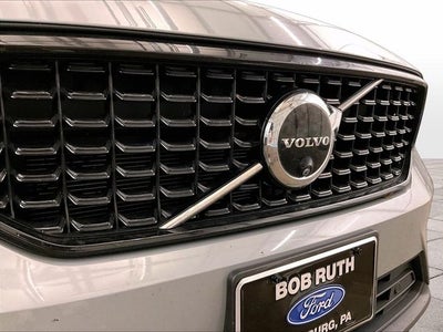 2024 Volvo XC40 Ultimate