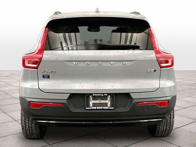 2024 Volvo XC40 Ultimate