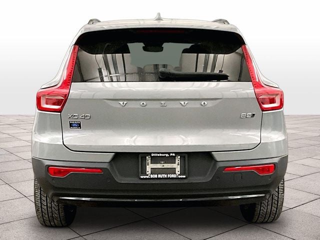 2024 Volvo XC40 Ultimate