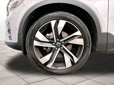 2024 Volvo XC40 Ultimate