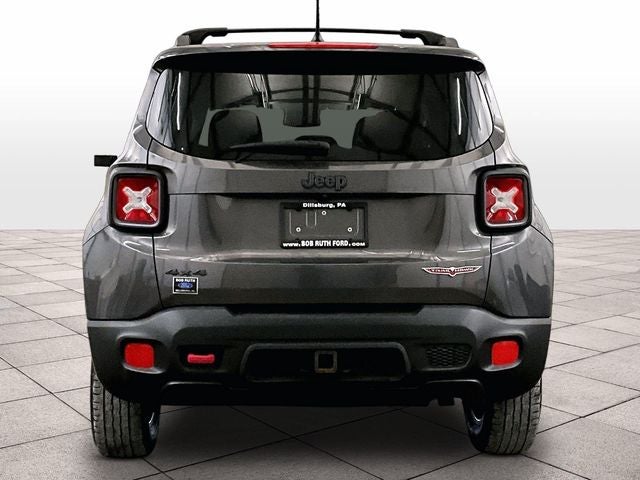 2016 Jeep Renegade Trailhawk