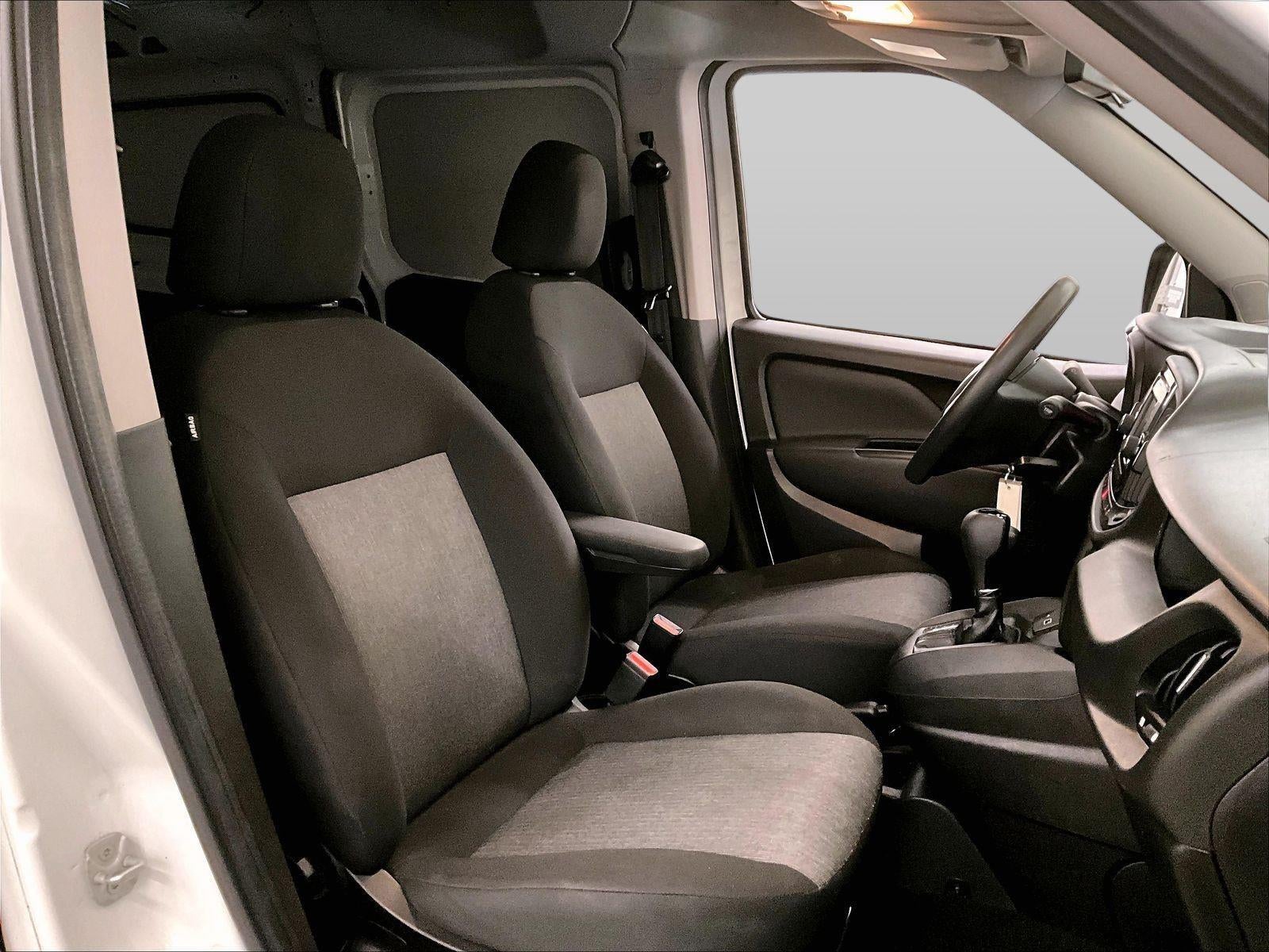 2022 RAM ProMaster City Cargo Van Tradesman